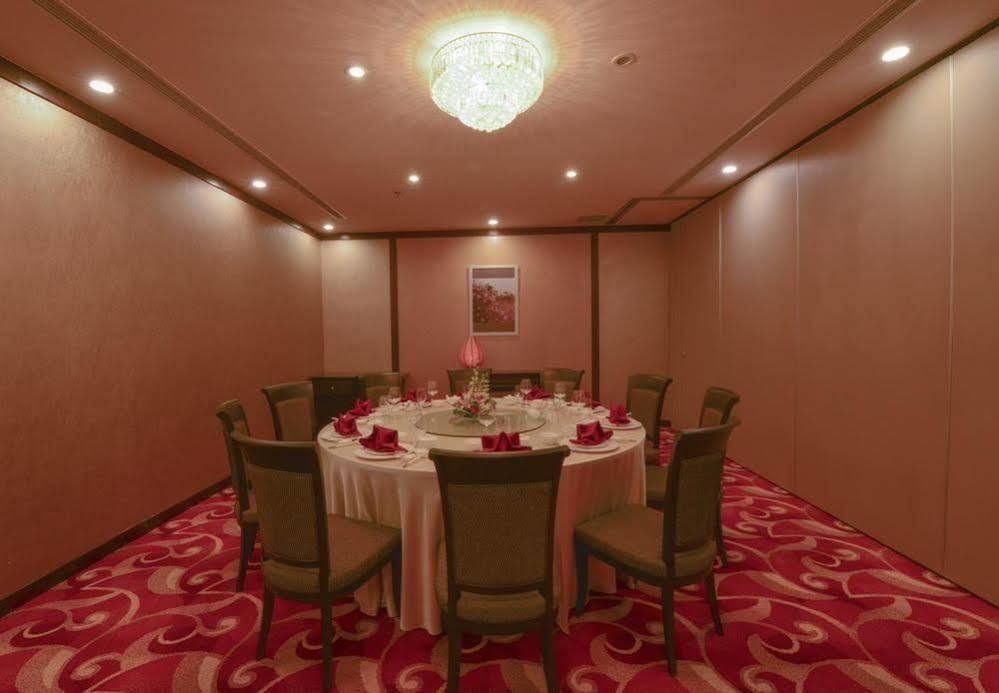 Aristo International Hotel Лаокай Экстерьер фото